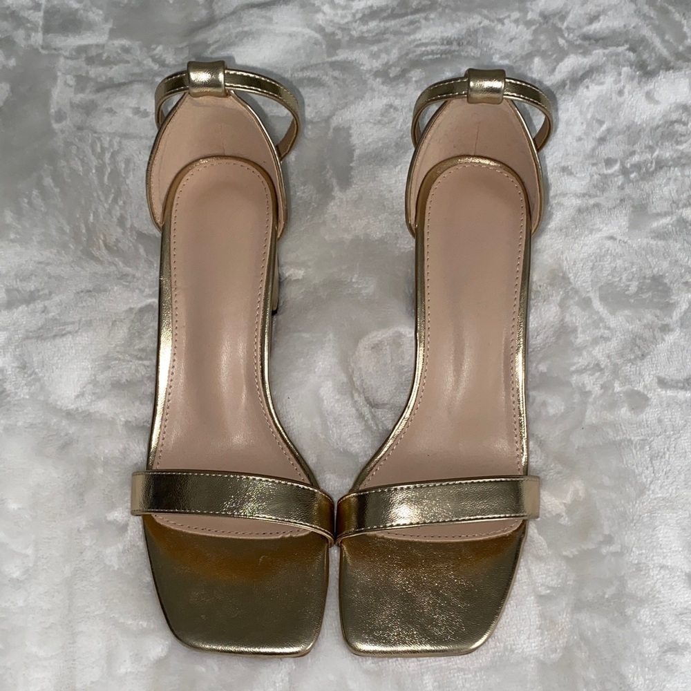 Elegant Gold Women's Heels